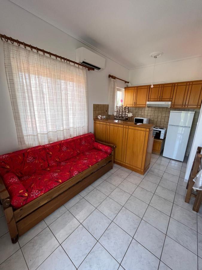 Koulouras Holiday Apartments Nikolaíika Dış mekan fotoğraf