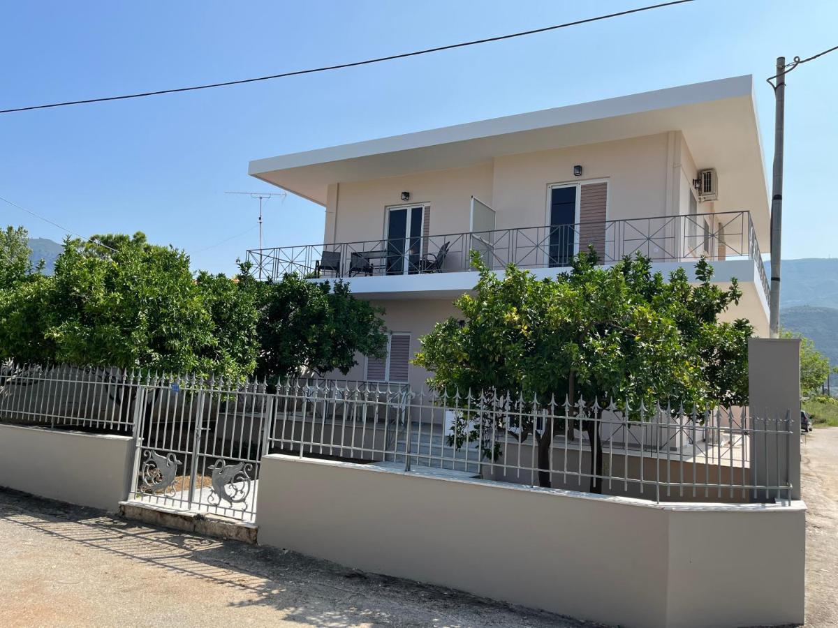 Koulouras Holiday Apartments Nikolaíika Dış mekan fotoğraf